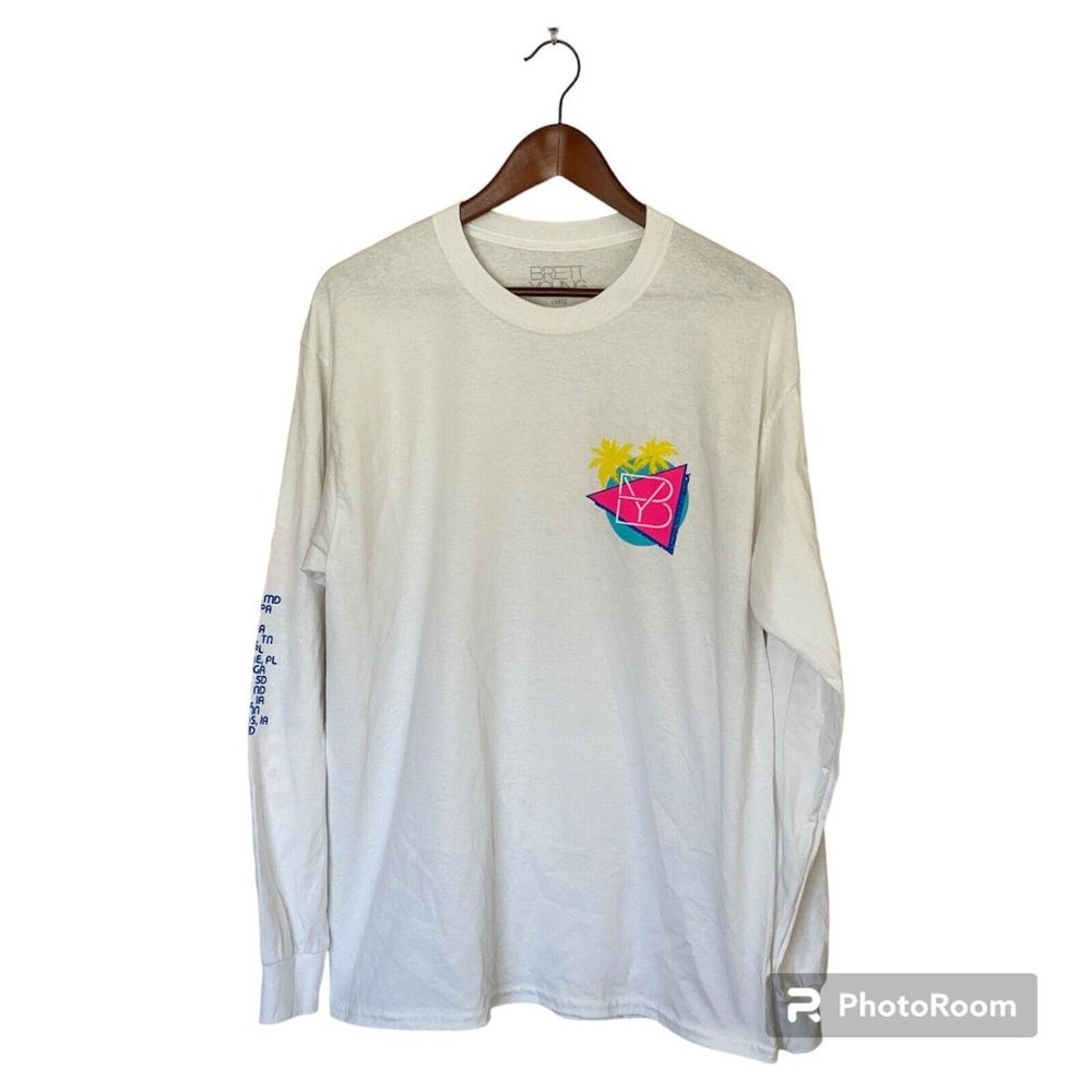 Brett Young White Long Sleeve T-Shirt Unisex L Tour Music Band NWOT New